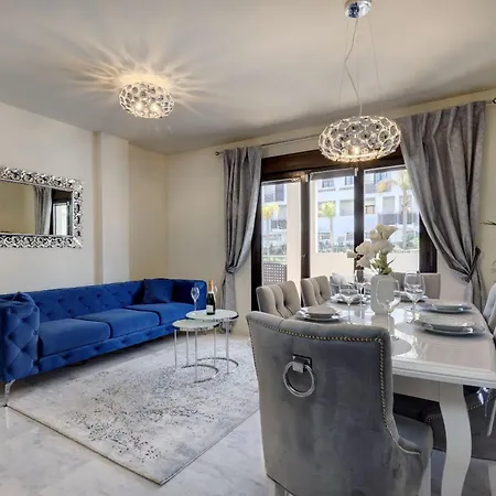 Spacious And Modern House In Riviera, Mijas, Costa Del Sol, 15min From Marbella *